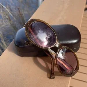 Louis Vuitton | Accessories | Louis Vuitton Z094w Glitter 
